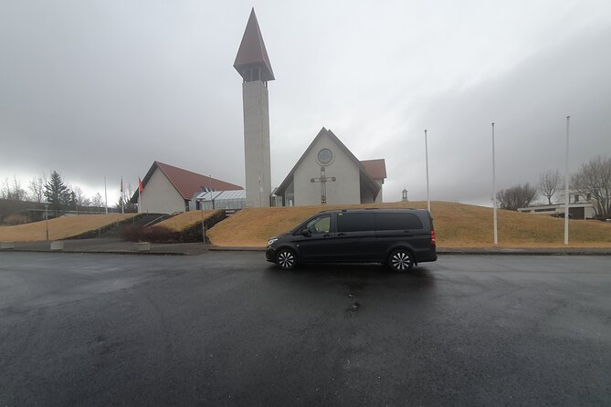 Reykjavik: Keflavik Airport Arrival Private Transfer Service - Pickup and Drop-off Details