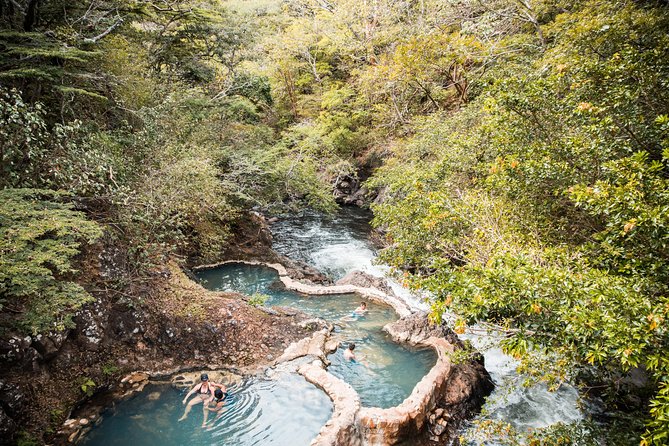 Rincon De La Vieja Volcano Hike, Oropendola Waterfall, Hot Springs & Lunch Combo - Safety Guidelines