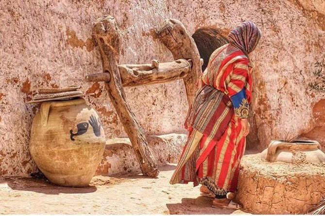 Road Trip to Discover Troglodyte Architecture and Berber Culture - Immersive Berber Cultural Experience