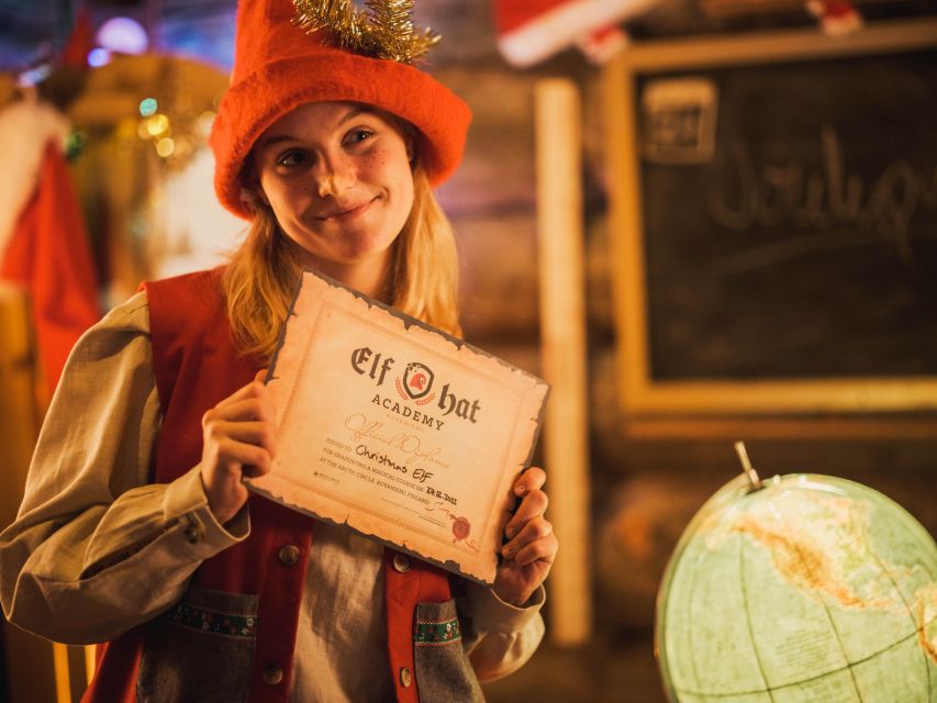 Rovaniemi: Elf Hat Academy in Santa's Village - Enjoy Interactive Elf Theatre Show