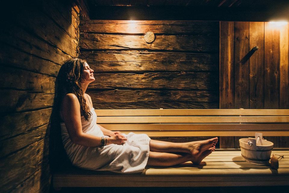 Rovaniemi: Private Forest Sauna and Northern Lights Tour - Booking and Payment Options