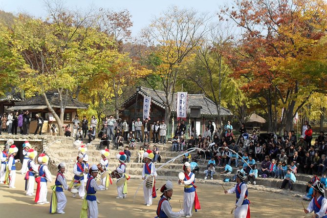Royal Palace and Folk Village: Full Day Guided Tour From Seoul - Itinerary Highlights