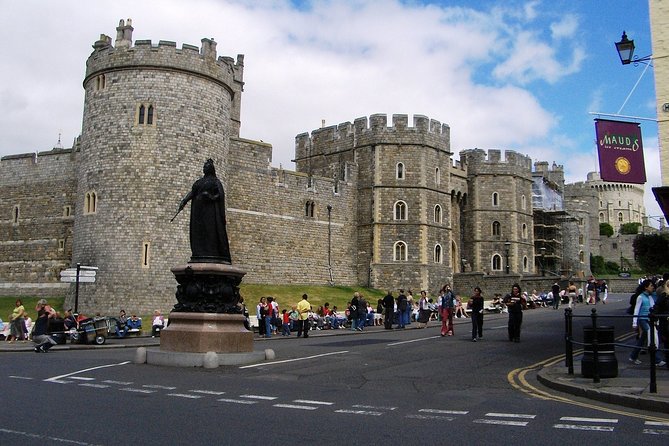 Royal Windsor Castle Private Tour in Executive Luxury Vehicle - Pricing Information