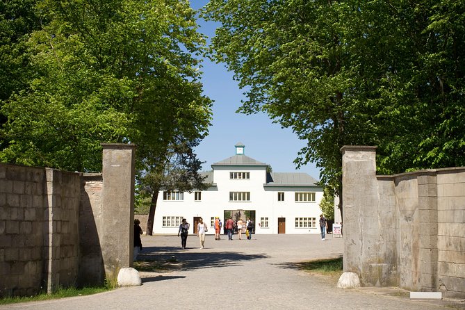 Sachsenhausen Concentration Camp Memorial: Bus Tour From Berlin - Visitor Testimonials Insights