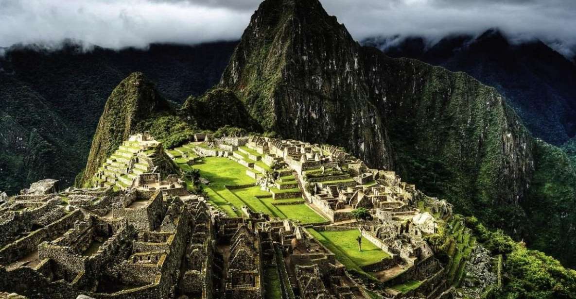 Sacred Valley Machu Picchu 2D - 1N - Inclusions