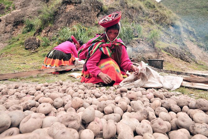 Sacred Valley to Machu Picchu Superior - Gourmet Dining Experience