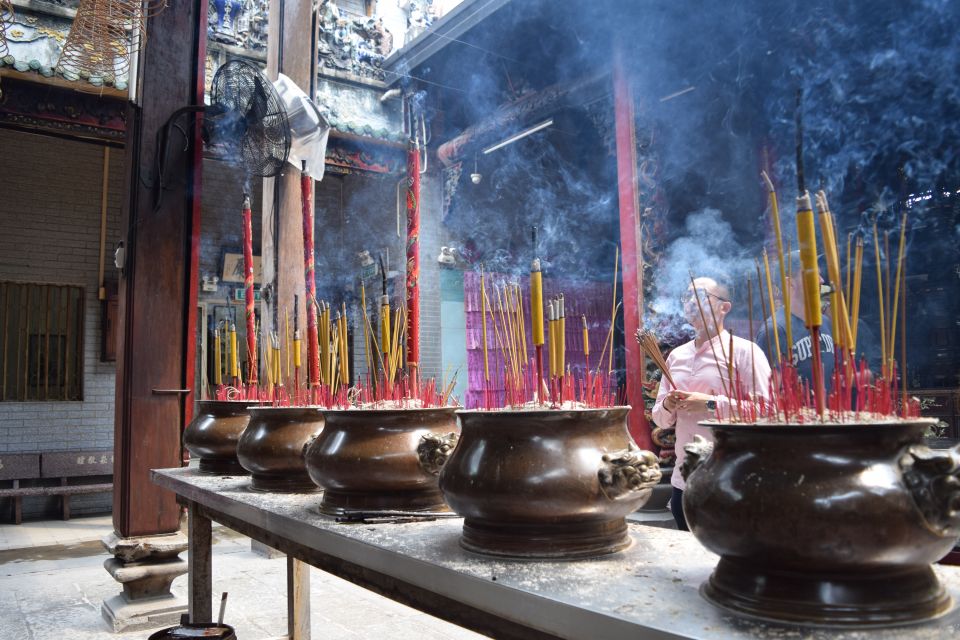 Saigon: Half-Day Guided City Tour and Jade Emperor Pagoda - Experience Highlights