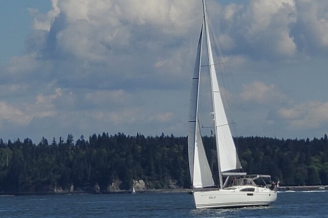 Sailing Experience on a 50' Sailboat - Inclusions and Amenities