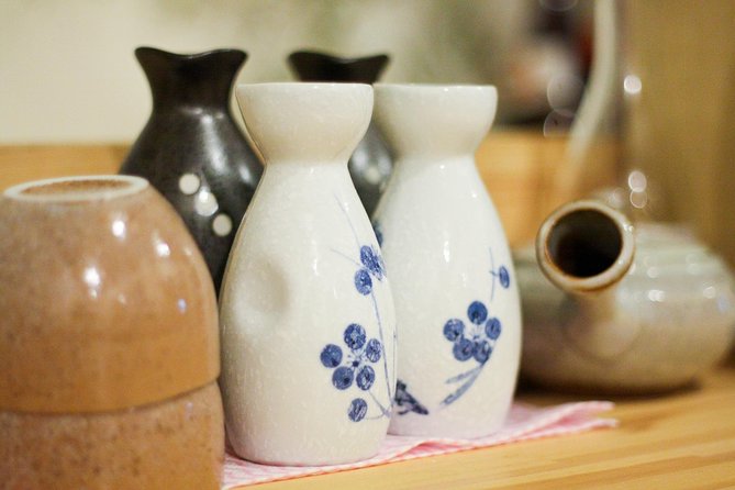 Sake Lesson - Expert-led Sake Sampling