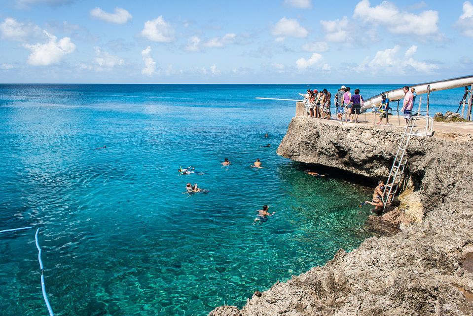 San Andrés: Walking Under the Sea Experience - Experience Highlights