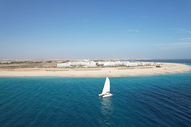 Santa Maria Small-Group Catamaran Tour  - Sal - Group Size and Equipment