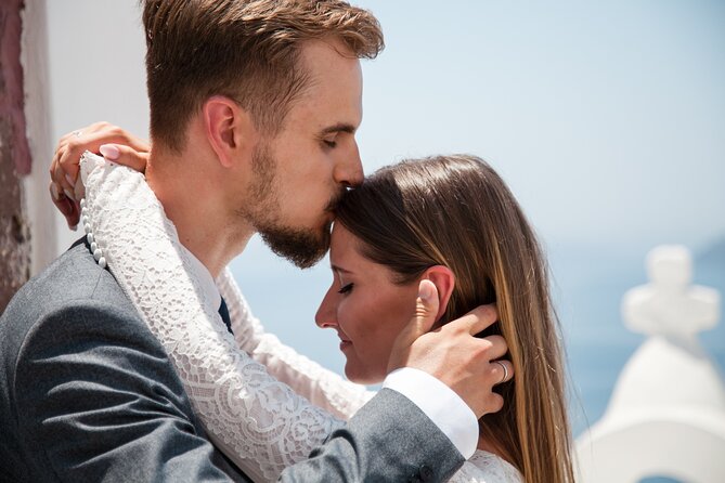 Santorini Proposal Photo Shoot With Rose Petals - Accessibility Information