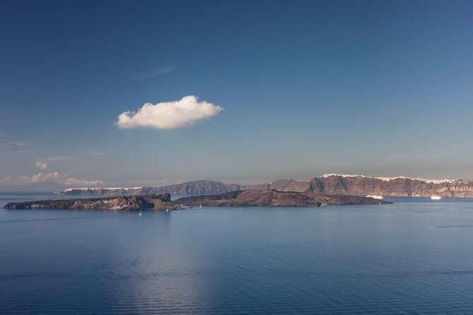 Santorini Shore Excursion: 5-hours Private Sightseeing Tour - Private Guide and Transportation