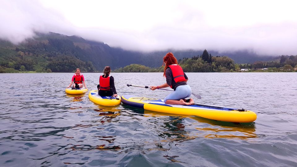 São Miguel: Lagoa Das Sete Cidades Standup Paddleboard Yoga - Experience Highlights