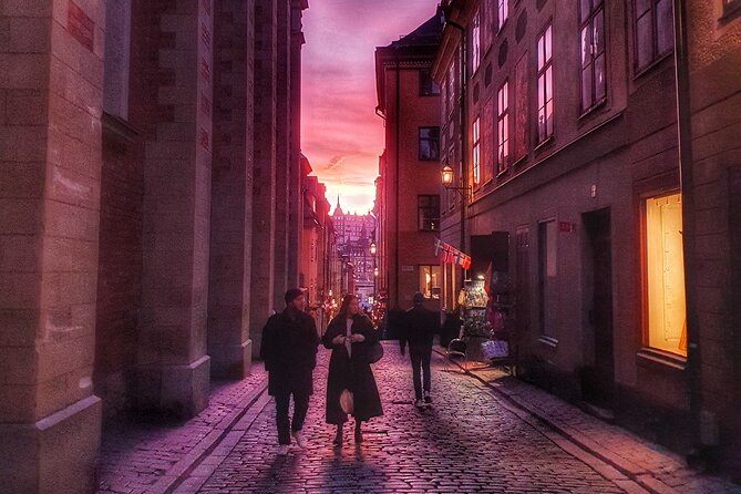 Secrets of Stockholm Old Town Walking Tour - Logistics and Group Size