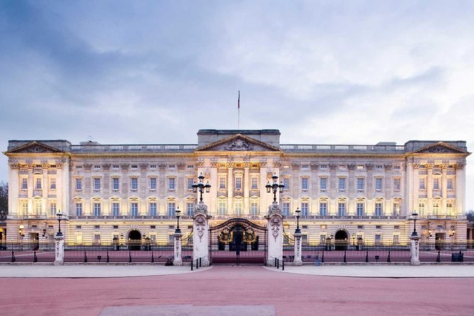 See Over 30 Top London Sights! Fun Local Guide!! - Buckingham Palace and Westminster Abbey