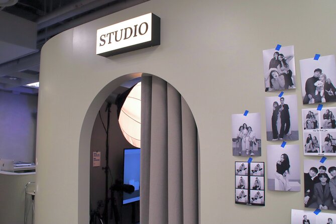 Seoul Self-photo Studio in Full Color - Logistics and Scheduling Details