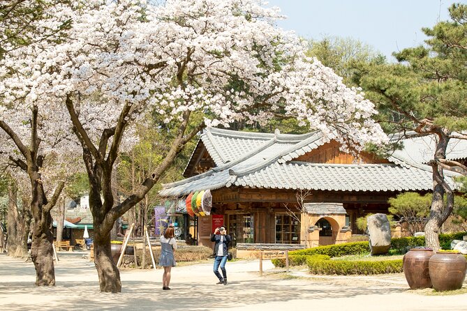 Seoul to Nami Island Round Trip Shuttle Bus Service - Shuttle Service Inclusions