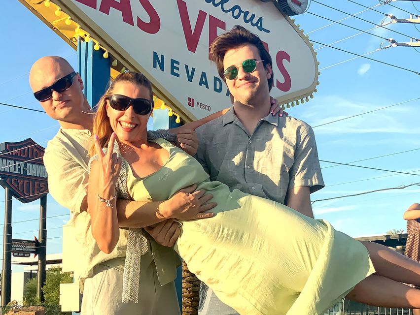 Seven Magic Mountains & Las Vegas Sign - Photoshoot Included - Highlights