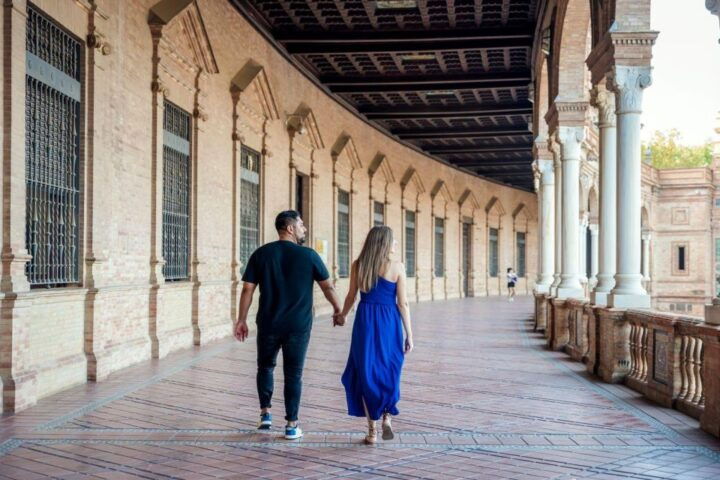 Seville: Romantic Photoshoot for Couples - Booking Information