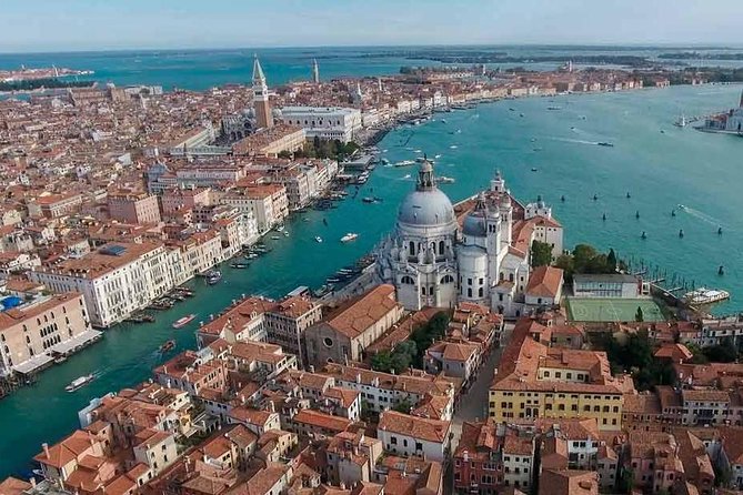 Shared Departure Transfer: Venice Hotels to Venice Train or Bus Station - Meeting and Pickup