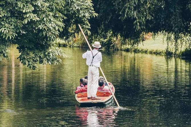 Shared Oxford University Punting Tour - Inclusions and Experiences