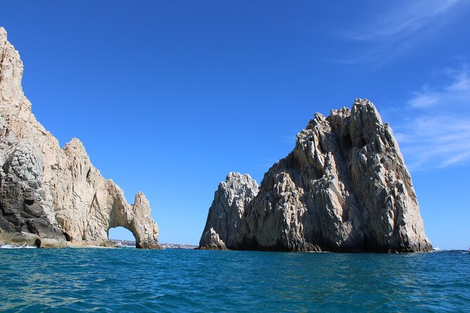 Shared Tour to the Arch of Cabo San Lucas - Inclusions and Amenities