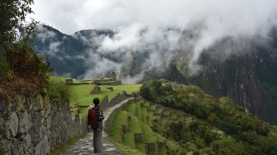 Short Inca Trail To Machu Picchu - Guided Experience