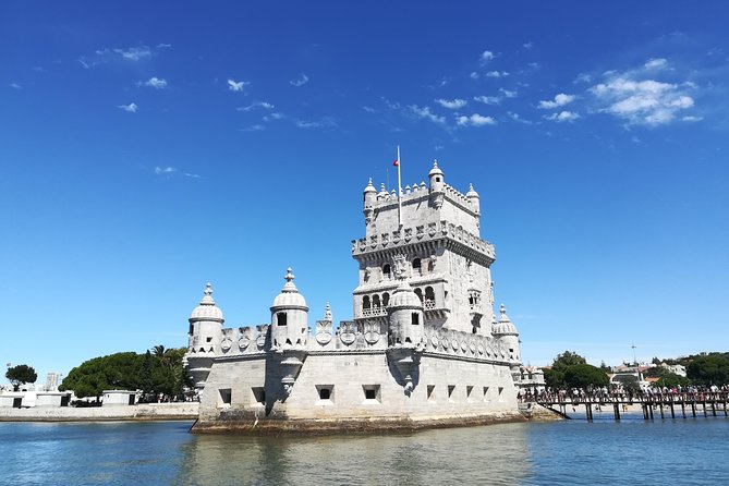 Sight Sailing in Lisbon - Landmarks Along the Tagus River