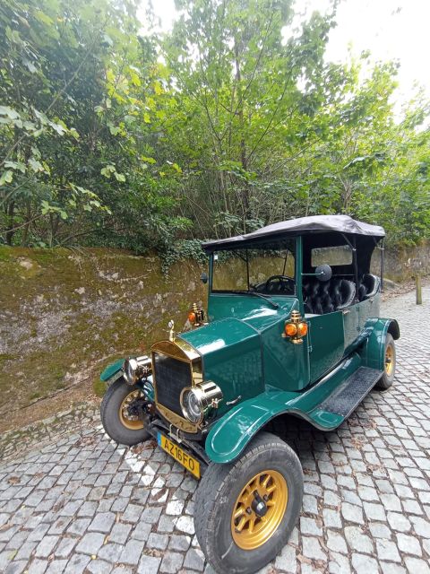Sintra: 2 Hours Guided Sightseeing Tour by Vintage Tuk/Buggy - Multilingual Guide Availability and Booking Options