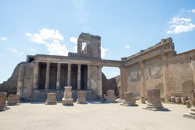 Skip the Line Private Tour of Pompeii From Sorrento - Tour Highlights