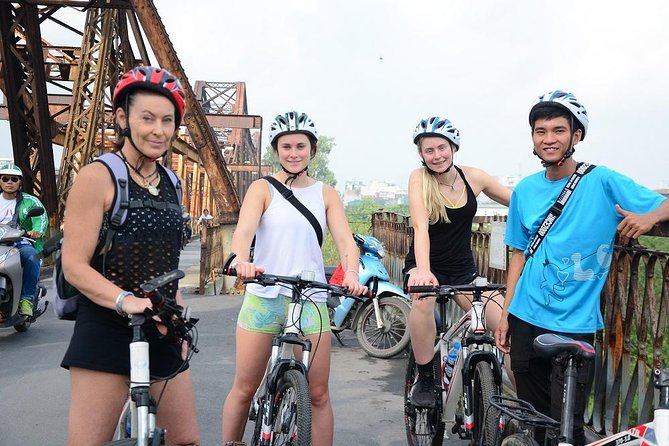 Small-Group Full-Day Bicycle Tour Around Rural Hanoi - Group Size and Guide