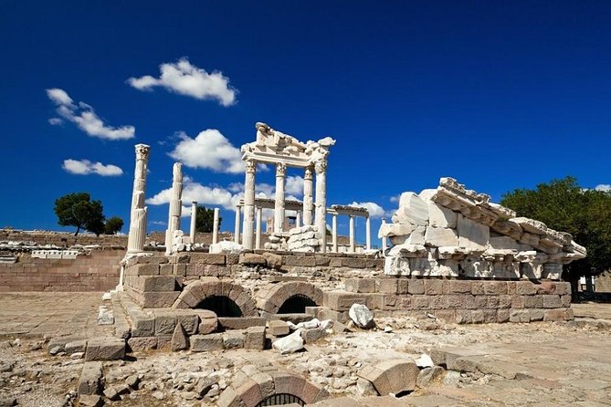 Small-Group Full Day Pergamum and Asklepion Tour From Izmir - Cancellation Policy