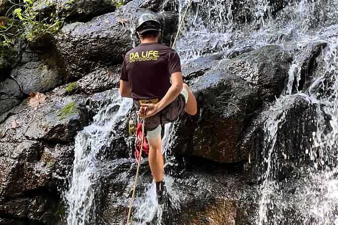 Small Group Waterfall Rappel in Lihue - Inclusions and Facilities