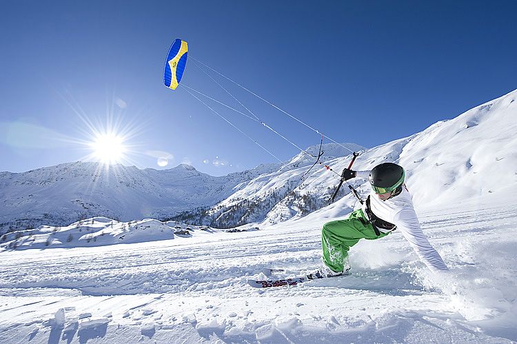 Snowkiting School on the Simplon Pass - Booking Information