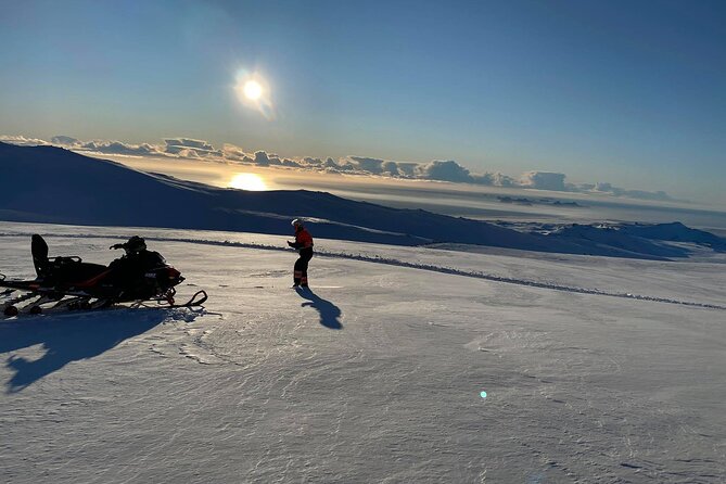 Snowmobiling on Eyjafjallajökull - Inclusions