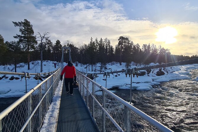 Snowshoe Trek (2 Hours) - Professional Guide Assistance