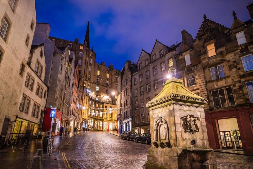Spectral Encounters: Edinburgh's Ghostly Trail - Eerie Depths of Haunted Vaults