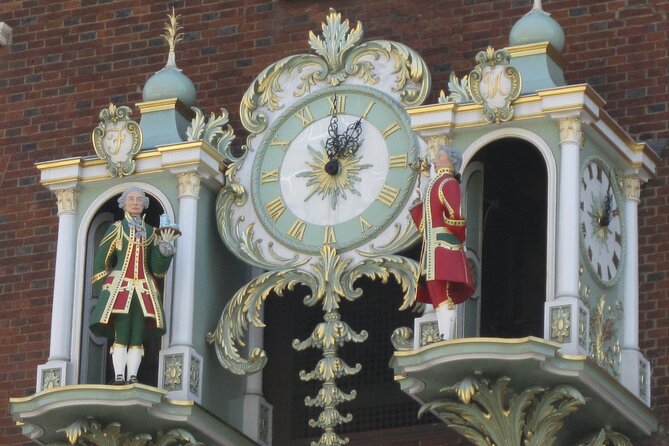 St James & Mayfair - Private Tour of Londons Royal & Aristocratic Villages - Guide Accreditation