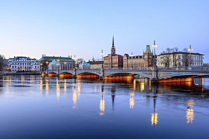 Stockholm Airport Transfers : Airport ARN to Stockholm City in Luxury Car - Luxury Car Transfer Options