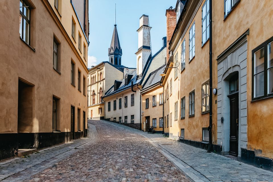 Stockholm: Old Town Walking Tour - Booking Details and Pricing Information