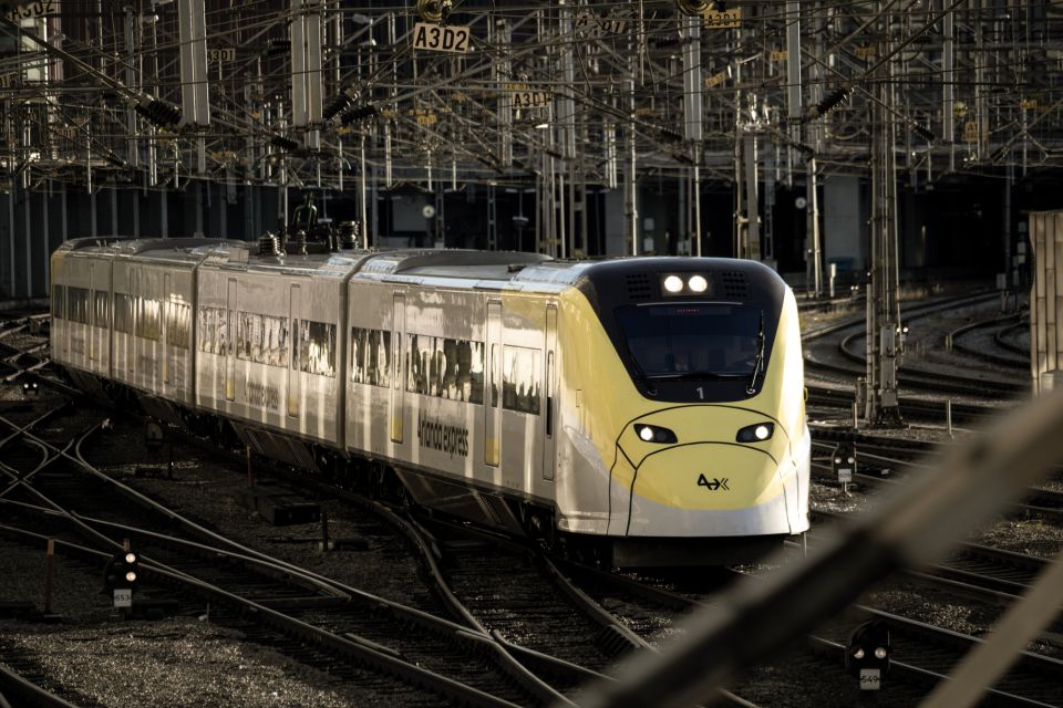 Stockholm: Train Transfer Between City and Arlanda Airport - Train Facilities and Services