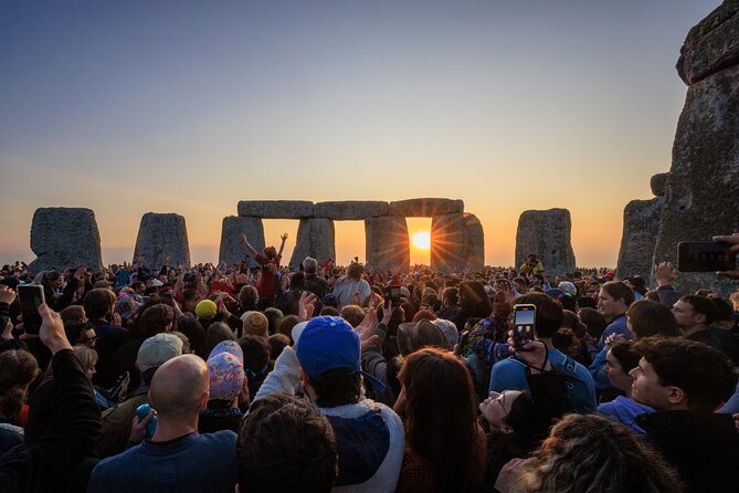 Stonehenge Summer Solstice Tour From London: Sunset or Sunrise Viewing - Highlights of the Tour