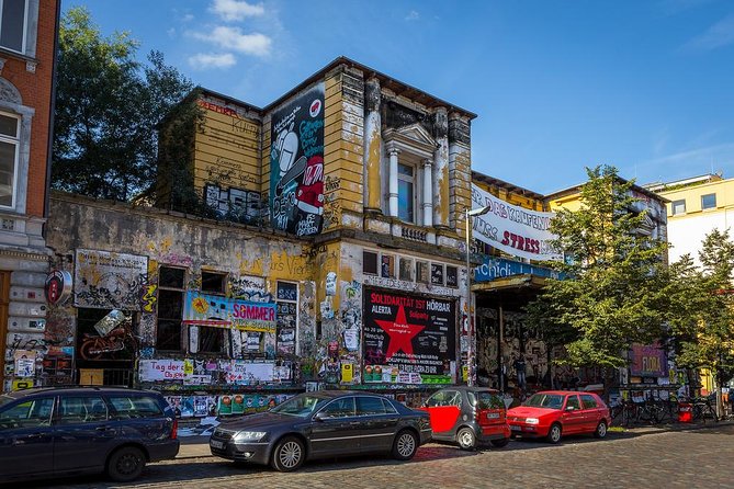 Street Art, Urban Lifestyle, Subculture - Walking Tour of Sternschanze - District History and Culture