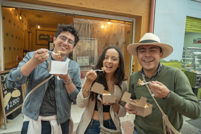 Street Food Tour in Bogota With 10 Tastings - Tasting 1: Empanadas