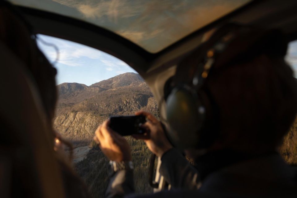 Stryn: Helicopter Sightseeing Experience With Picknick - Experience Highlights