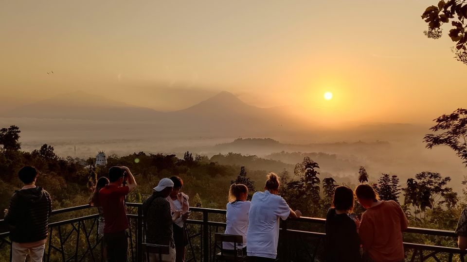 Sunrise at Puncak Saka, Prambanan, Sewu, Plaosan Temple - Booking Details