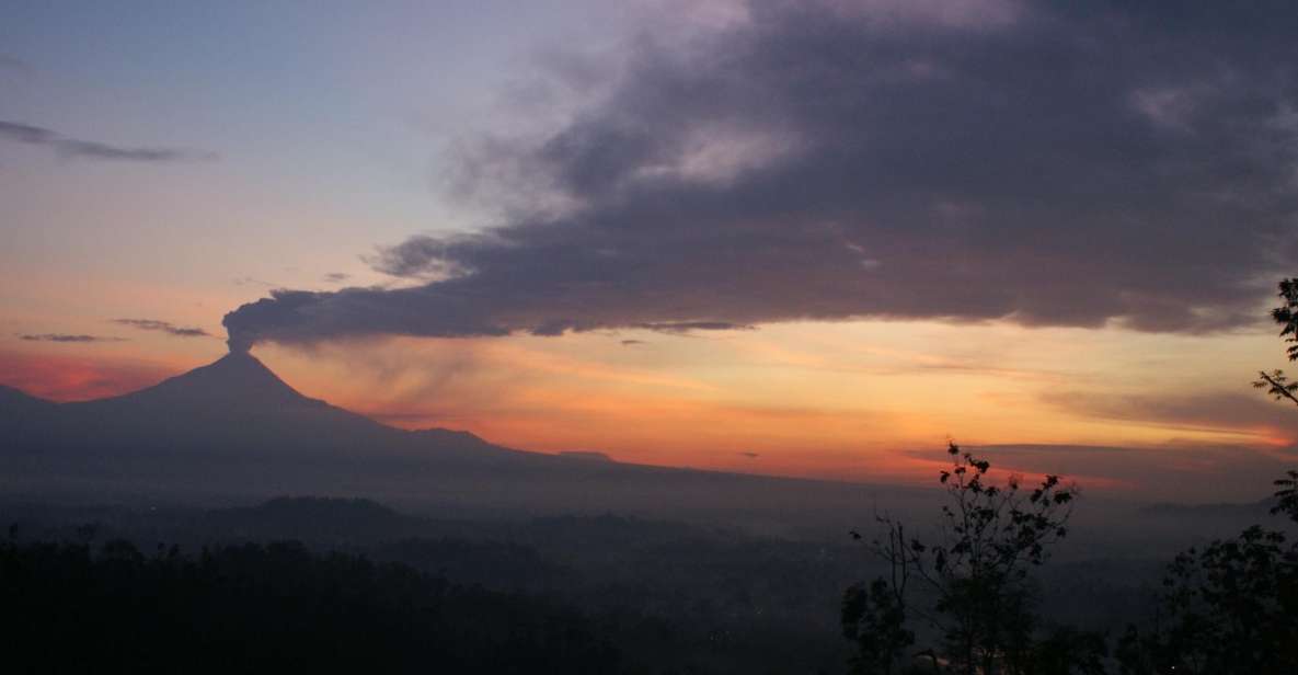 Sunrise Borobudur Hill - Waterfall - Activity Highlights