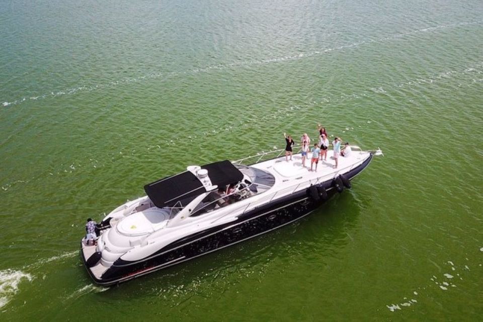 Sunseeker 60 Feet up to 20 People - Booking Details and Inclusions