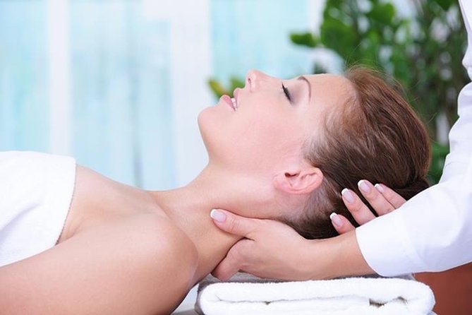 Surfers Paradise: Full-Body Massage - Health and Wellness Benefits